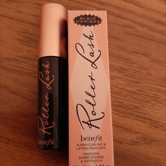 Ipsy - Picture 2 of 6